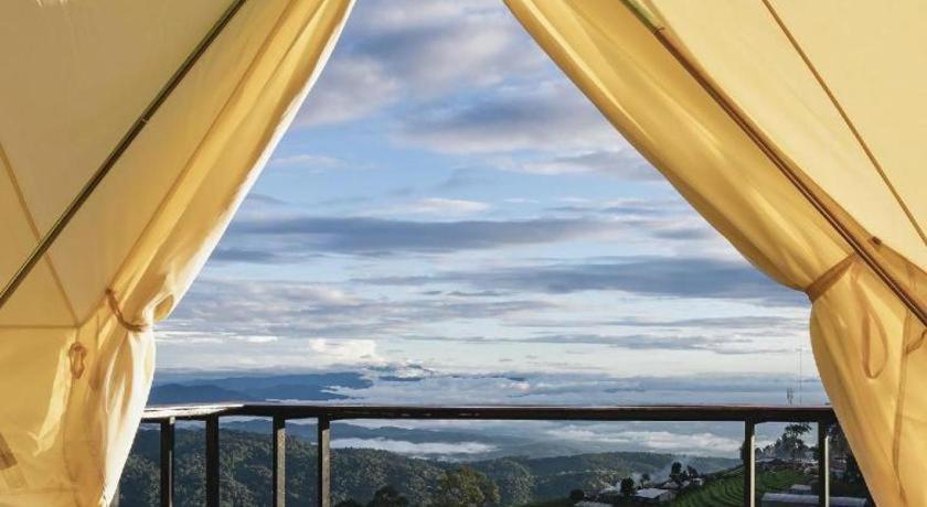 The Doi Moncham Hotel Чиангмай Екстериор снимка